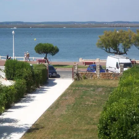 Hotel Arcachon, 6 Pieces, 10 Personnes - Fr-1-374-12 Arcachon